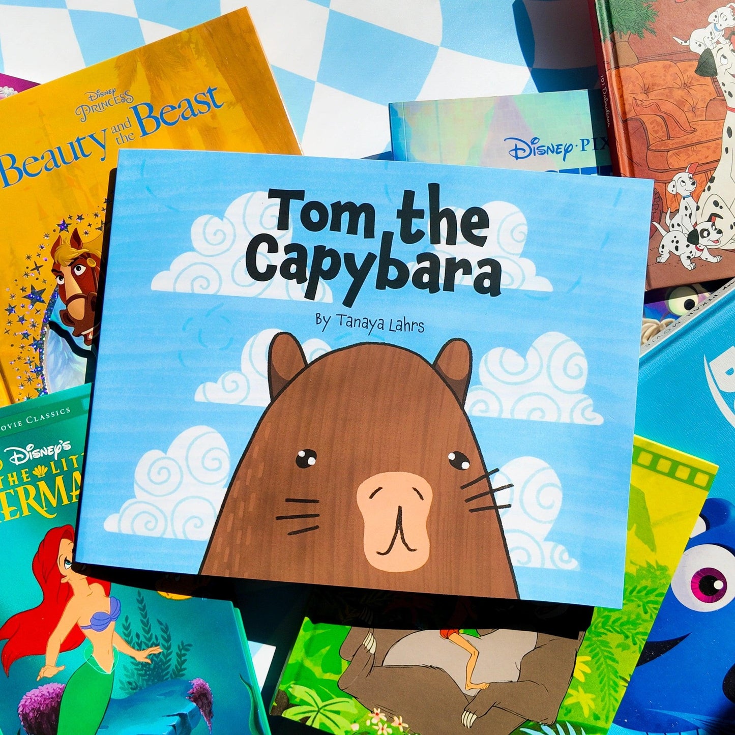Tom the Capybara - Arttay Designs