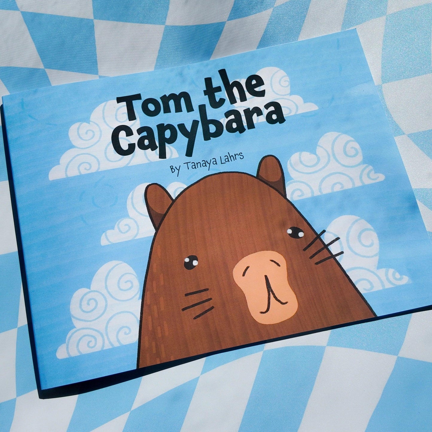 Tom the Capybara - Arttay Designs