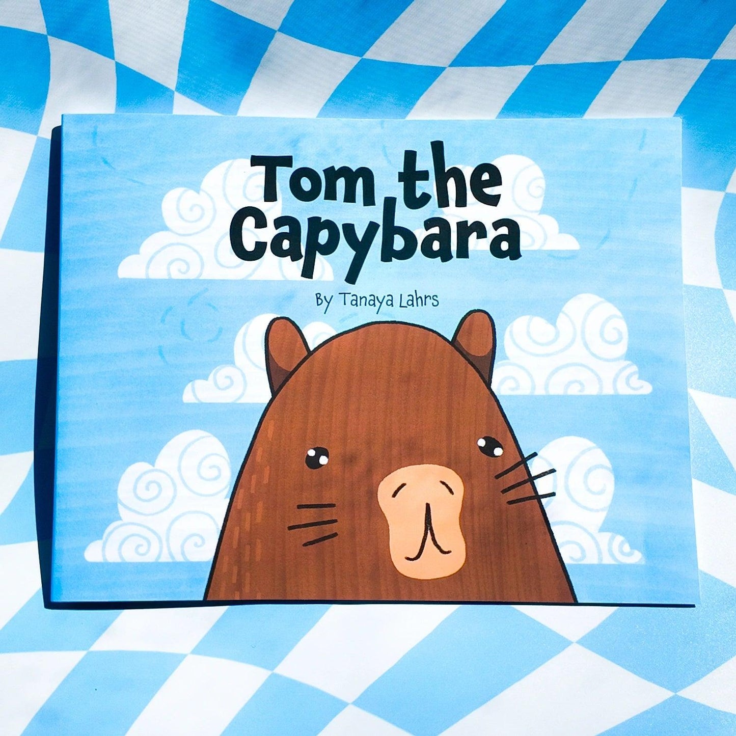Tom the Capybara - Arttay Designs
